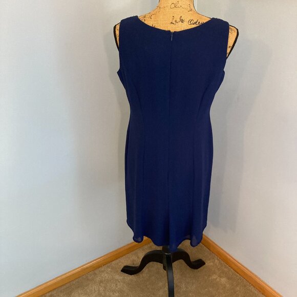 R & M Richards Beaded Dress and Jacket Women Size 6P - Picture 5 of 14